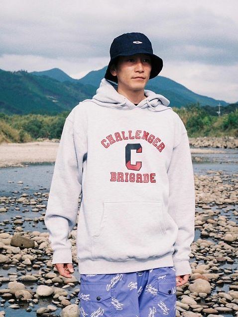 CHALLENGER 「COLLEGE HOODIE」 プルオーバーパーカー