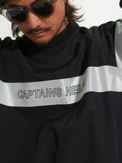 CAPTAINS HELM 「#REFLECTIVE NYLON PULLOVER」 ラグランナイロン