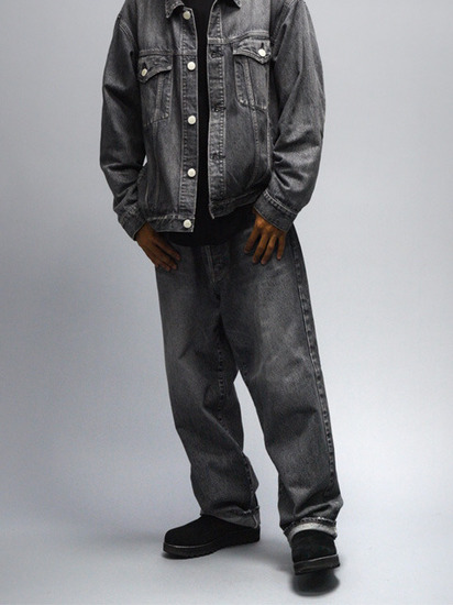 NEEDBY × CAPTAINS HELM 「#HELM WASH RELAX DENIM PANTS」 ウォッシュ