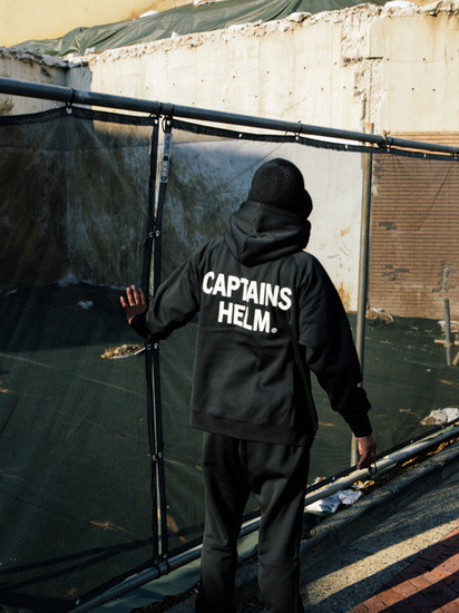 CAPTAINS HELM dark oceanパーカー Lサイズ CAPTAINS HELM dark oceanパーカー Lサイズ CAPTAINS HELM dark ocean