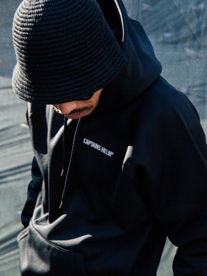 CAPTAINS HELM 「#PLEASURE SEEKERS TECH HOODIE」 テック プル