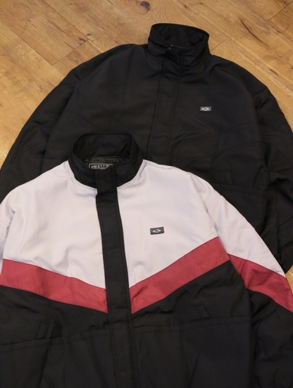 完売品】CHALLENGER NYLON RUNNER JACKET ブラック | www.visadoctor.in