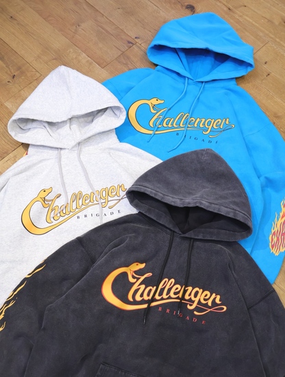CHALLENGER 「SNAKING LOGO HOODIE」 スウェットフーディー