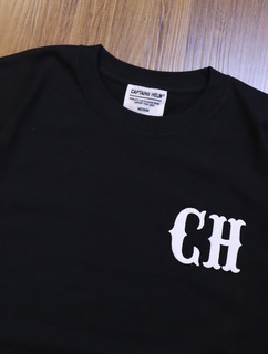 CAPTAINS HELM 「#LOCALS LOGO SS TEE」 プリントティーシャツ