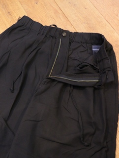 COOTIE 「Garment Dyed Double Cloth 2 Tuck Wide Easy Trousers 」 2