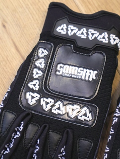 【新品】SAMS（サムズ） OLD SCHOOL MX GLOVE サイズM 新品】SAMS（サムズ） OLD SCHOOL MX GLOVE サイズM SAMS MC OLD